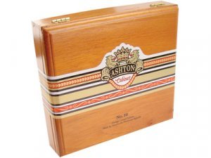 Ashton Cabinet Cigar #10 Churchill 20 Ct. Box