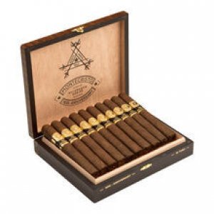 Montecristo Cigars 1935 Anniversary Nicaragua Toro 10 Ct. Box