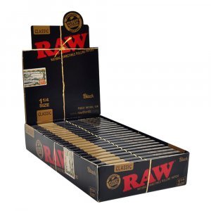 Raw Black Rolling Papers 1 1/4 - 24pc